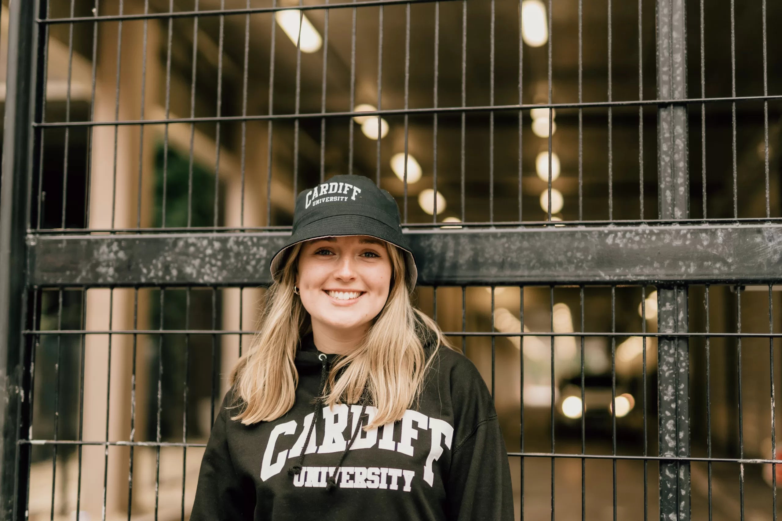 Bucket Hat - Black/Grey