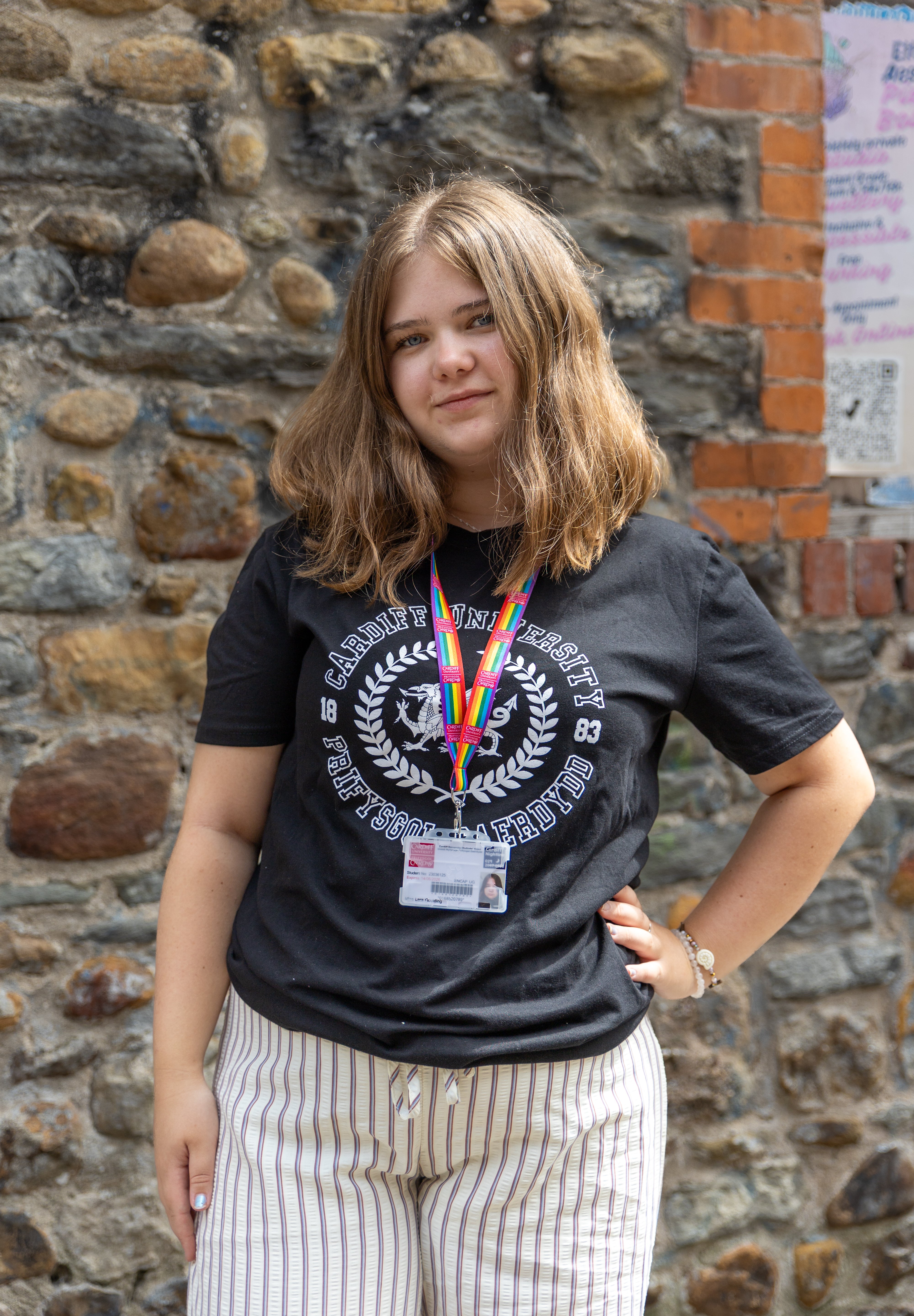 Bilingual T-shirt - Black Pre order