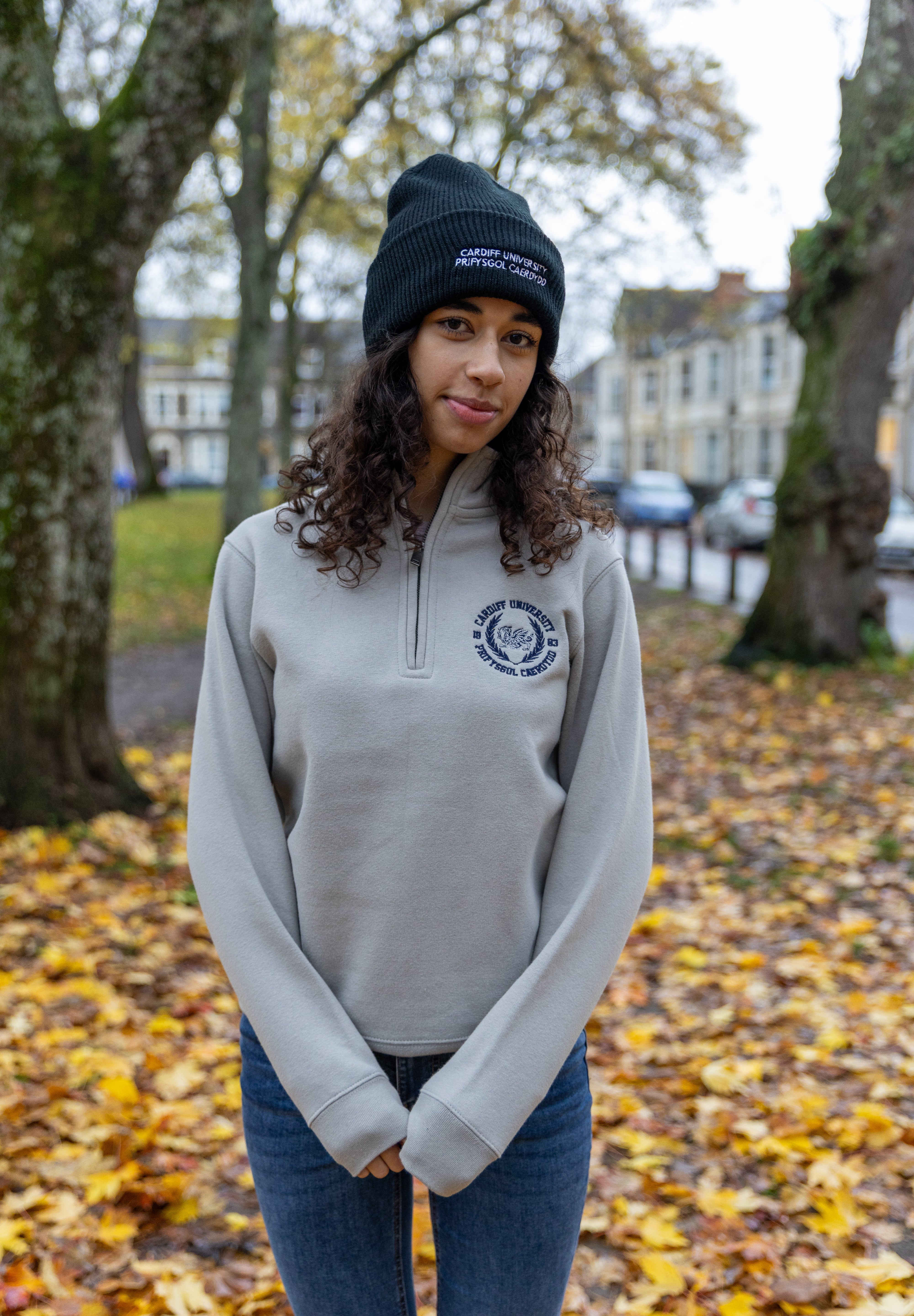 Bilingual 1/4 Zip  Crew ( New )