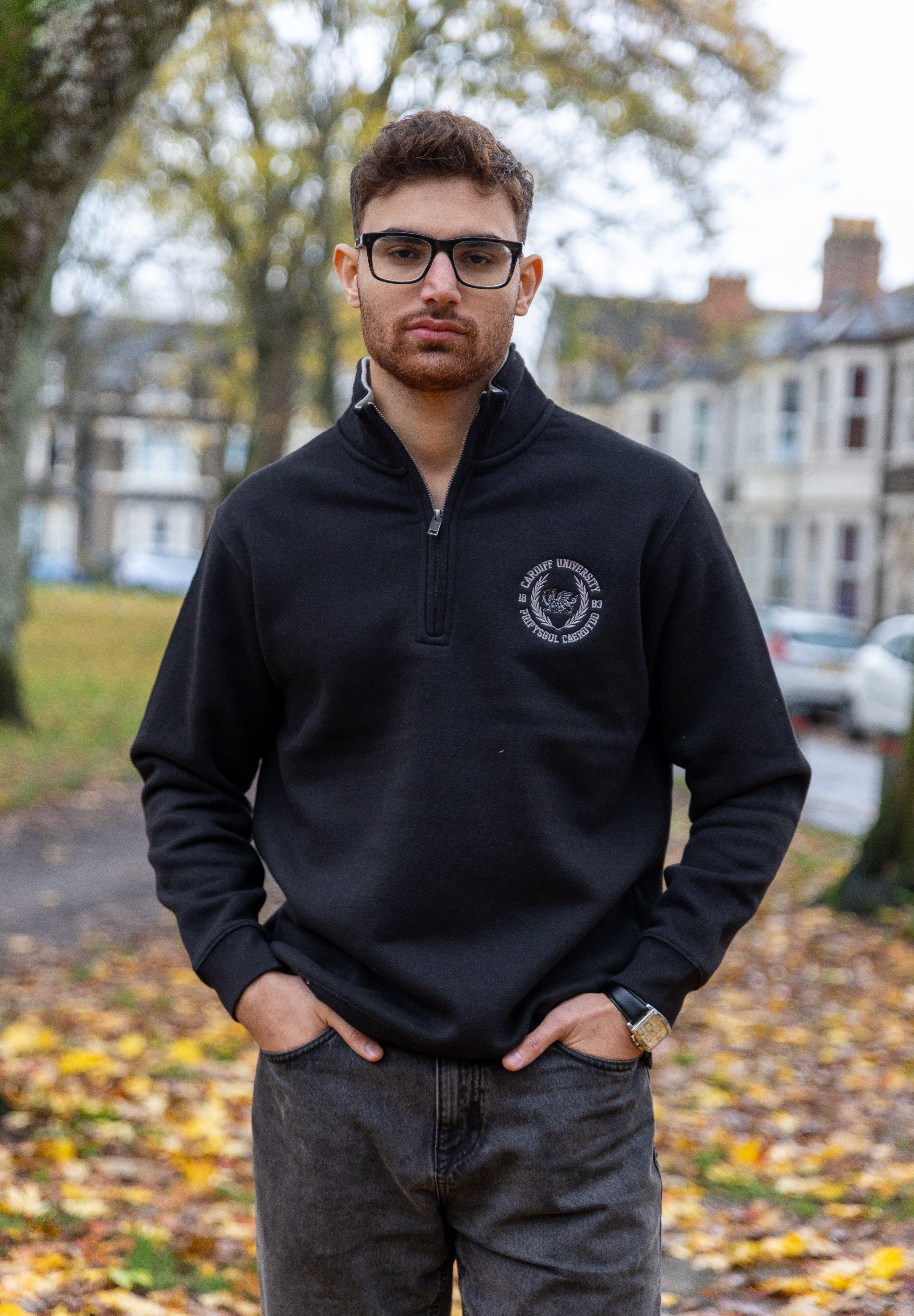 Bilingual 1/4 Zip  Crew ( New )