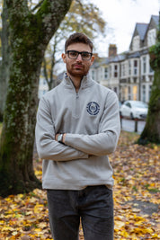 Bilingual 1/4 Zip  Crew ( New )