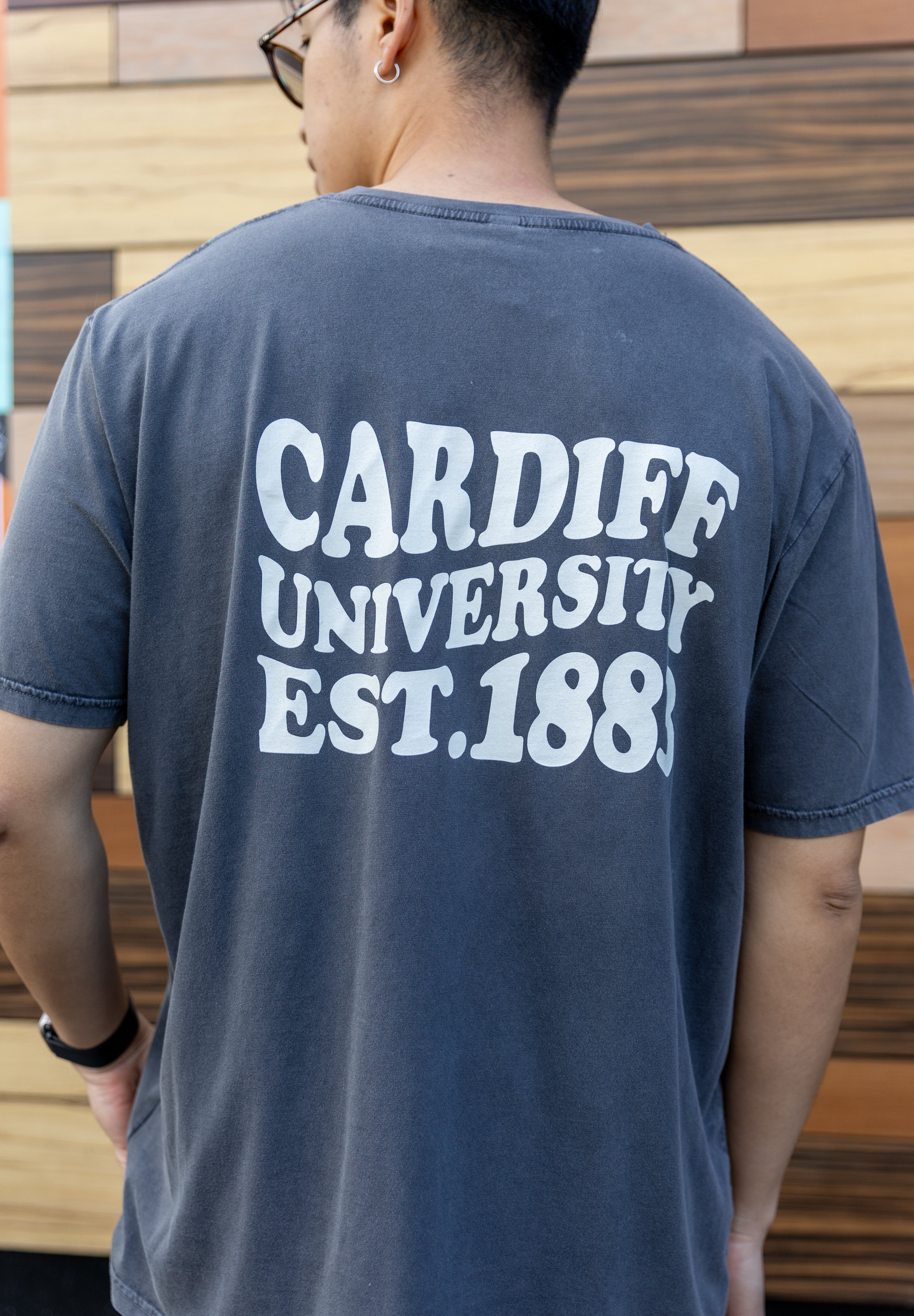 CU T-shirt  Wave Text Stone wash Grey