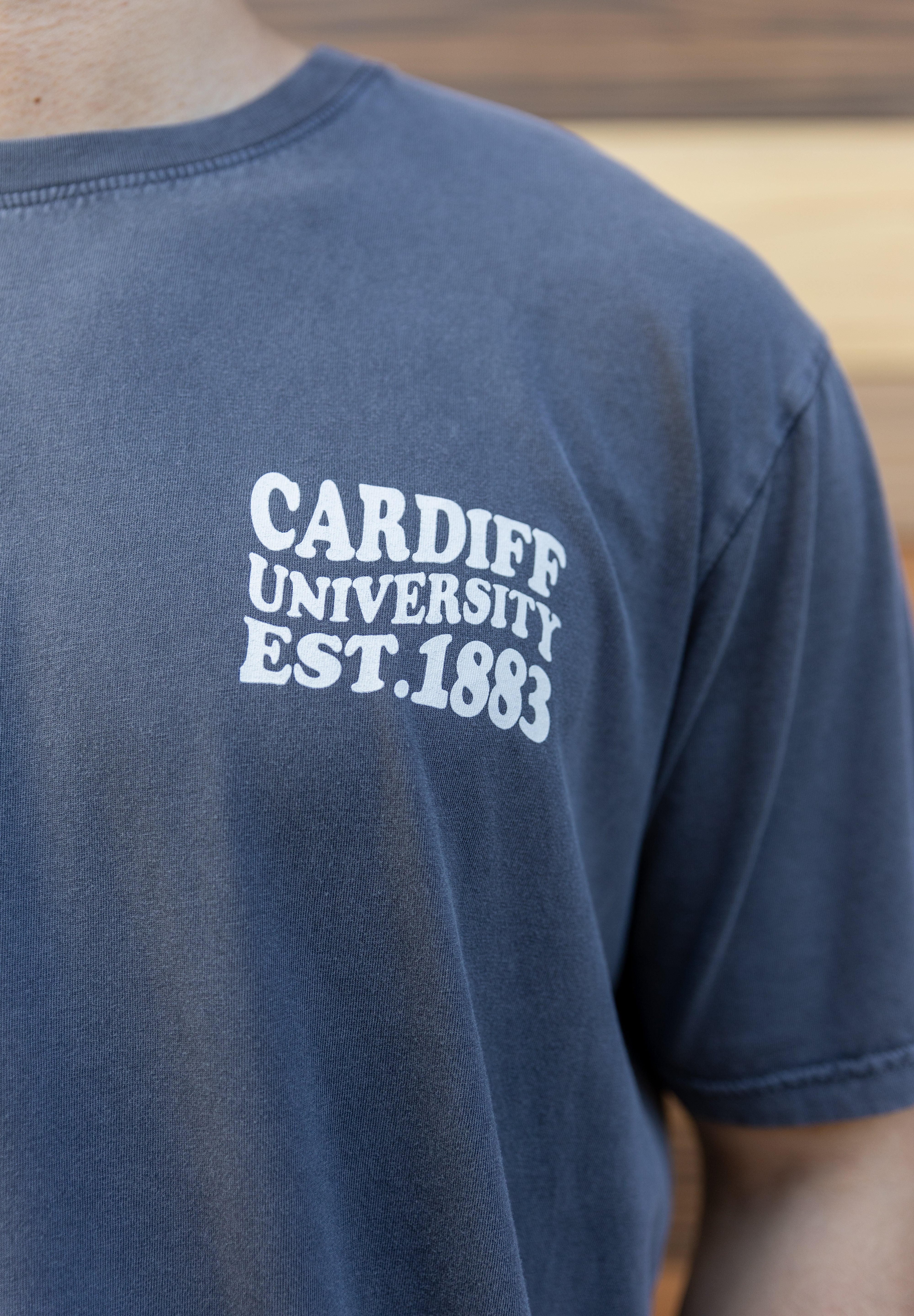 CU T-shirt  Wave Text Stone wash Grey